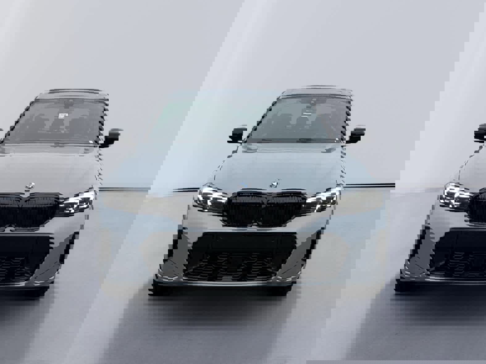 New 2026 BMW 330i xDrive xDrive w/ M Sport Package image 8