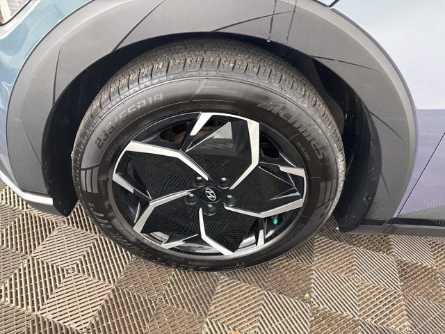 Certified 2023 Hyundai Ioniq 5 SE w/ Cargo Package AWD/4WD image 27