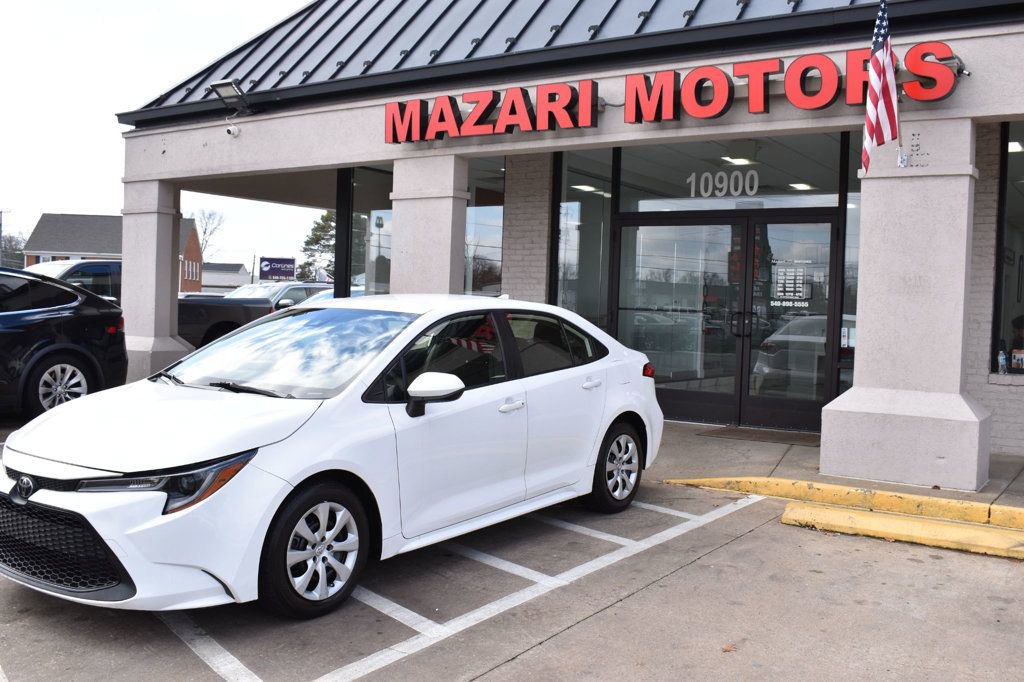 Used 2021 Toyota Corolla LE image 8