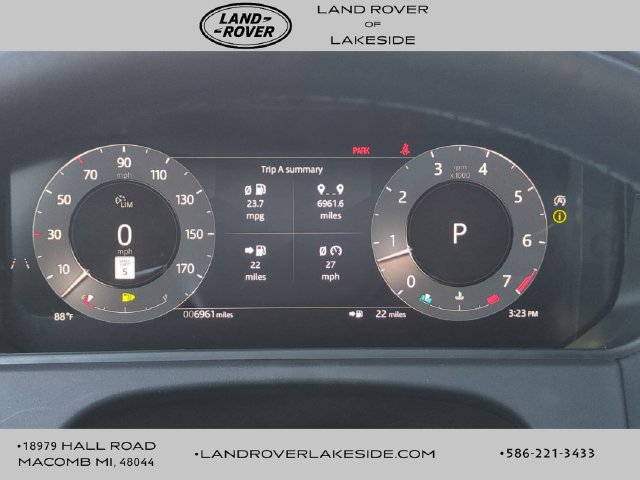 Used 2026 Land Rover Range Rover Velar Dynamic SE AWD/4WD image 8