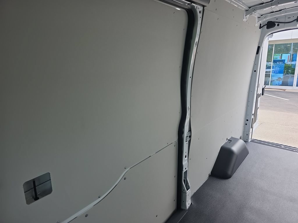 New 2026 Ford Transit 250 148 Medium Roof RWD image 12