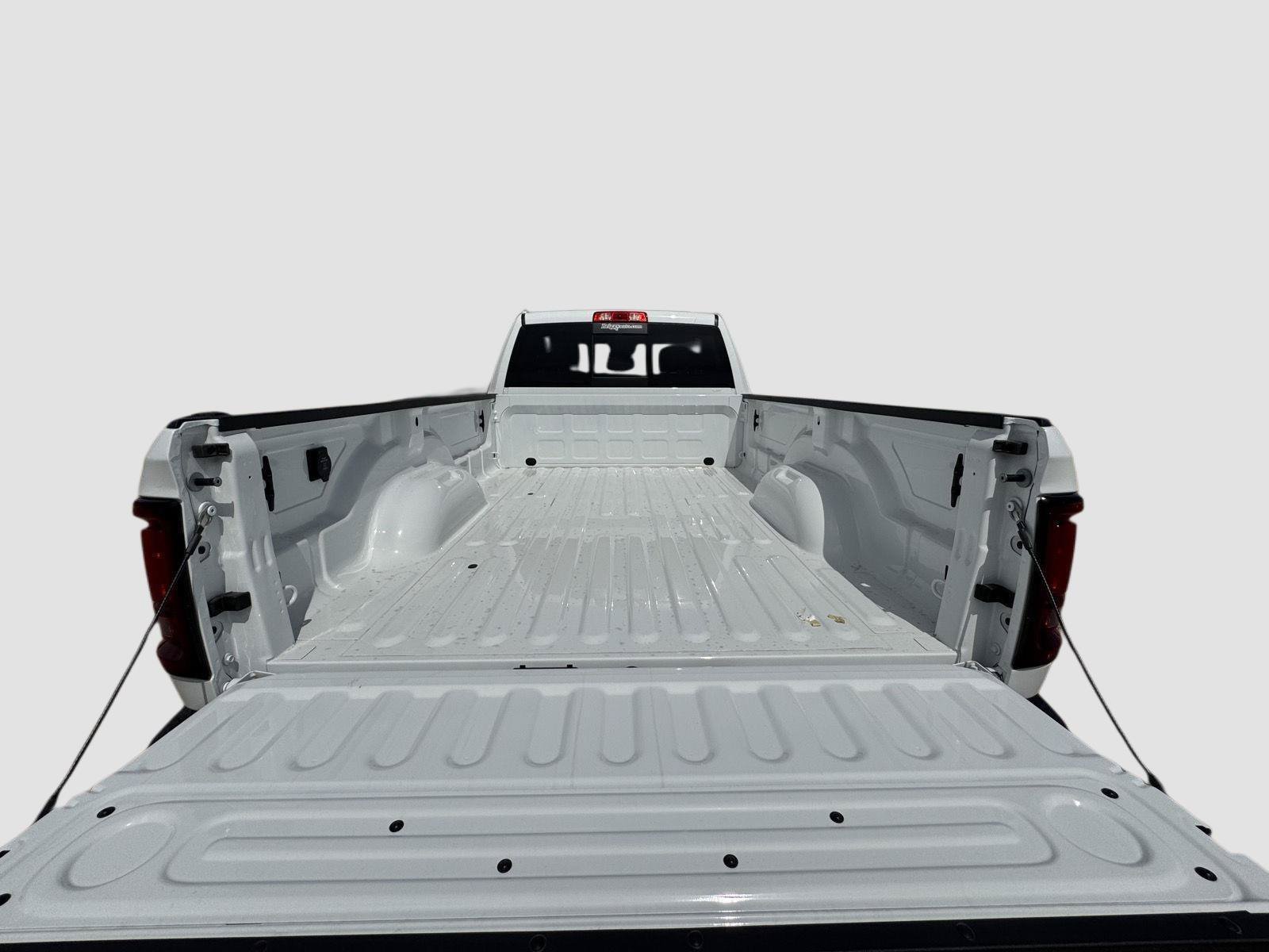 New 2026 RAM 3500 Tradesman AWD/4WD image 32
