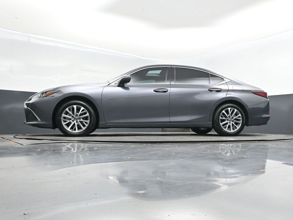 Used 2024 Lexus ES 350 image 39