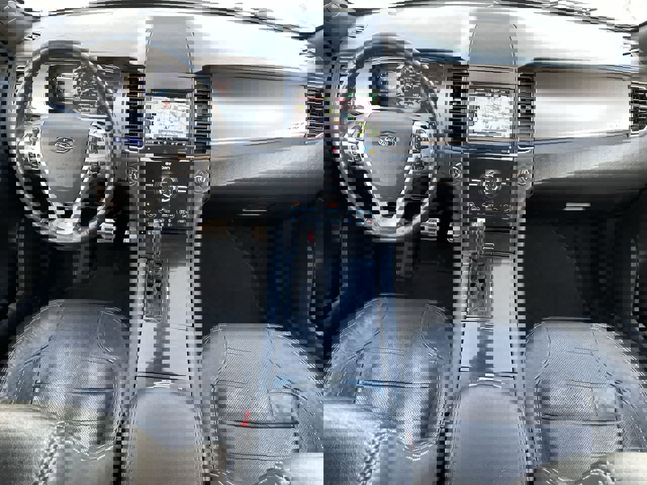 Used 2015 Ford Taurus SHO w/ Equipment Group 401A image 25