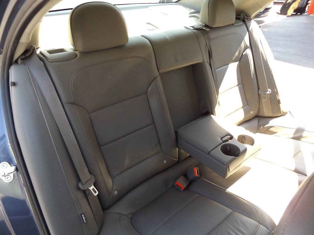 Used 2015 Chevrolet Malibu LT w/ Leather Package image 23