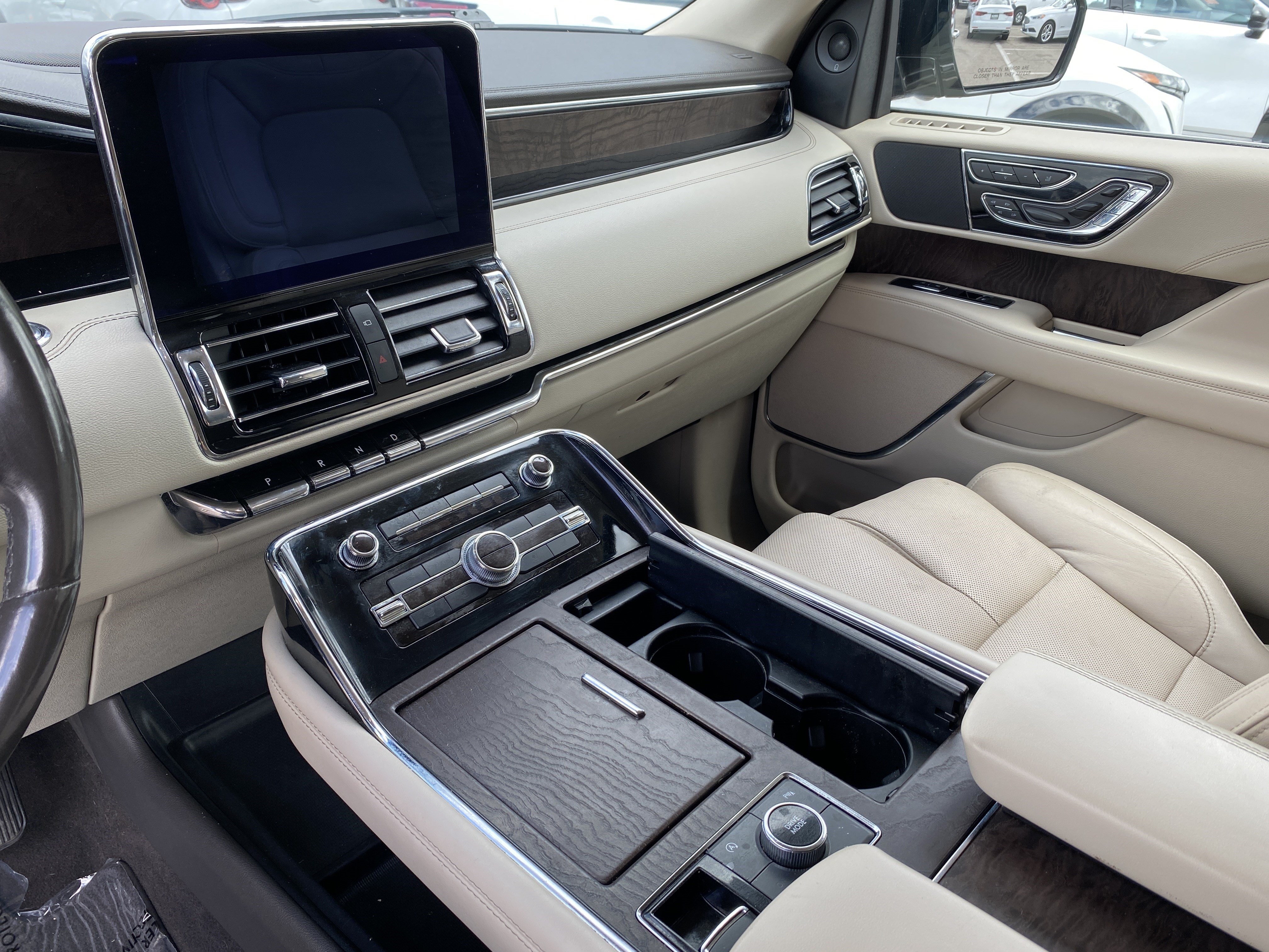 Used 2019 Lincoln Navigator Select w/ Cargo Package RWD image 14