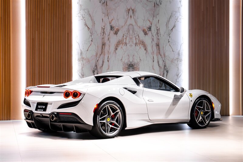Used 2021 Ferrari F8 Tributo RWD image 4