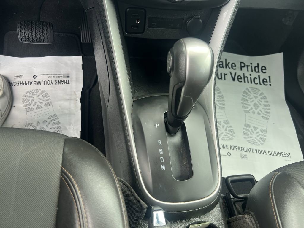 Used 2021 Chevrolet Trax LT w/ Redline Edition image 18