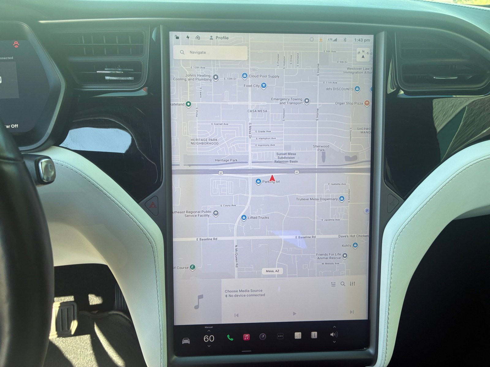 Used 2018 Tesla Model X 75D image 20