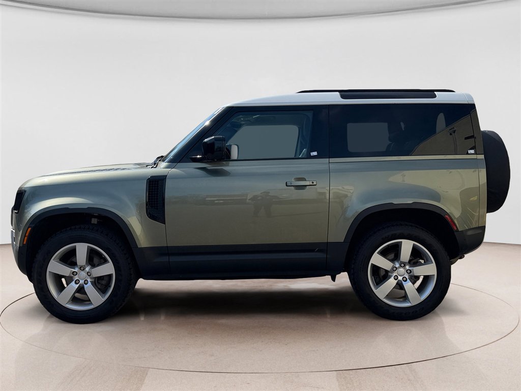 Used 2023 Land Rover Defender 90 S image 2