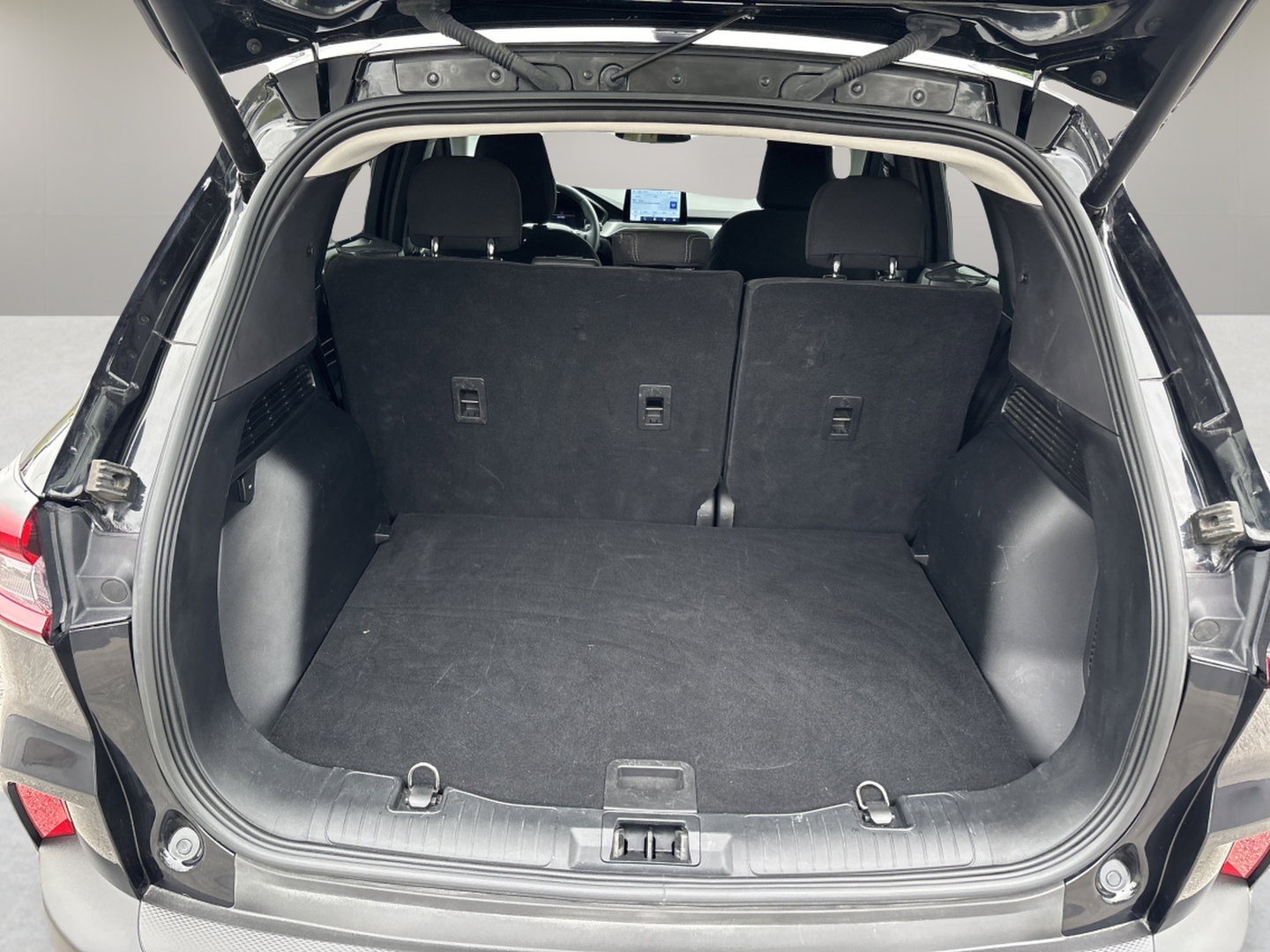 Used 2023 Ford Escape Active w/ Cold Weather Package FWD image 24
