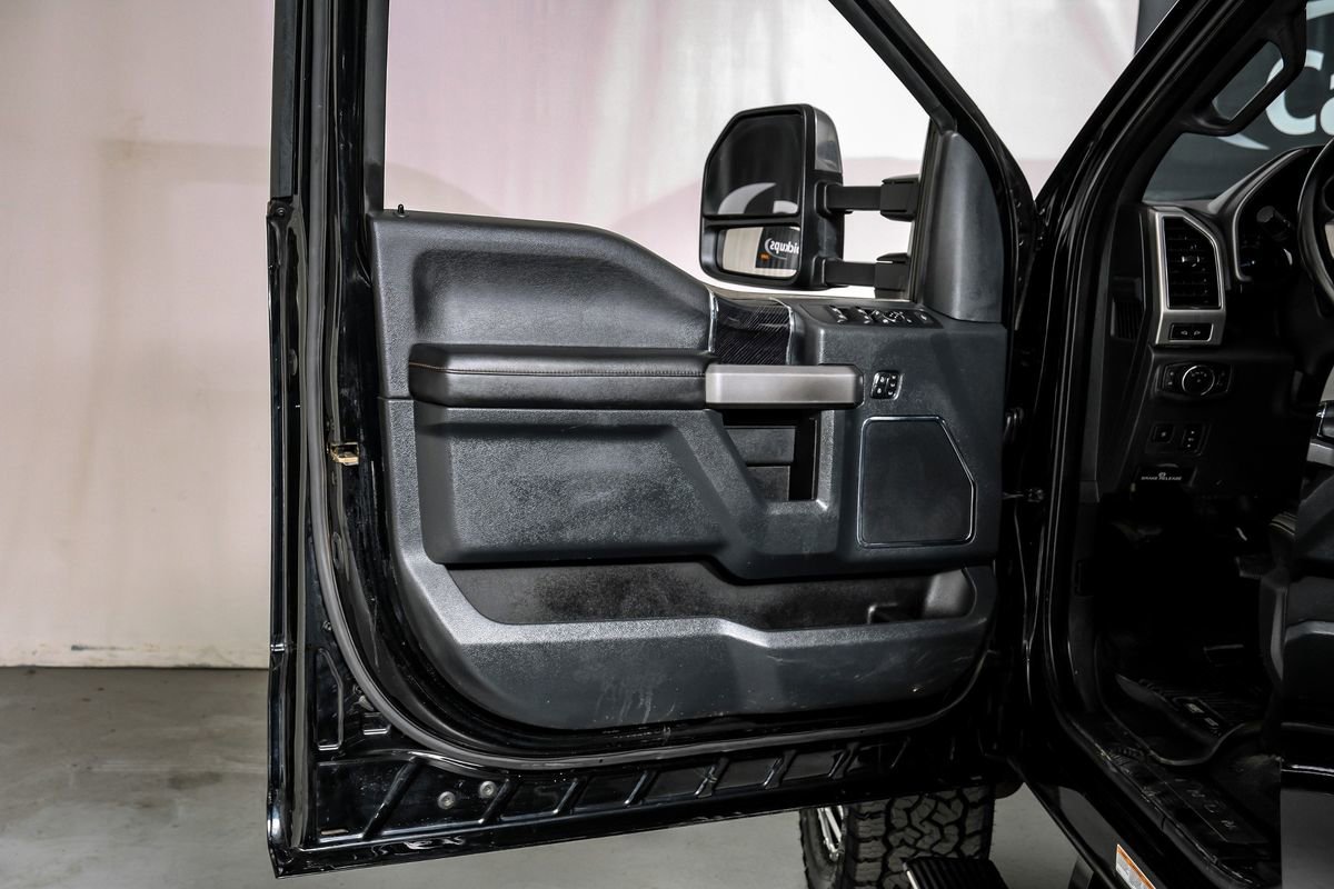 Used 2022 Ford F450 Platinum image 41