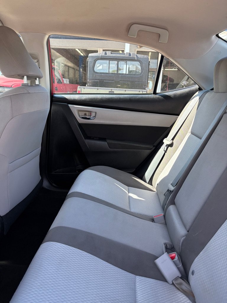 Used 2017 Toyota Corolla LE FWD image 10