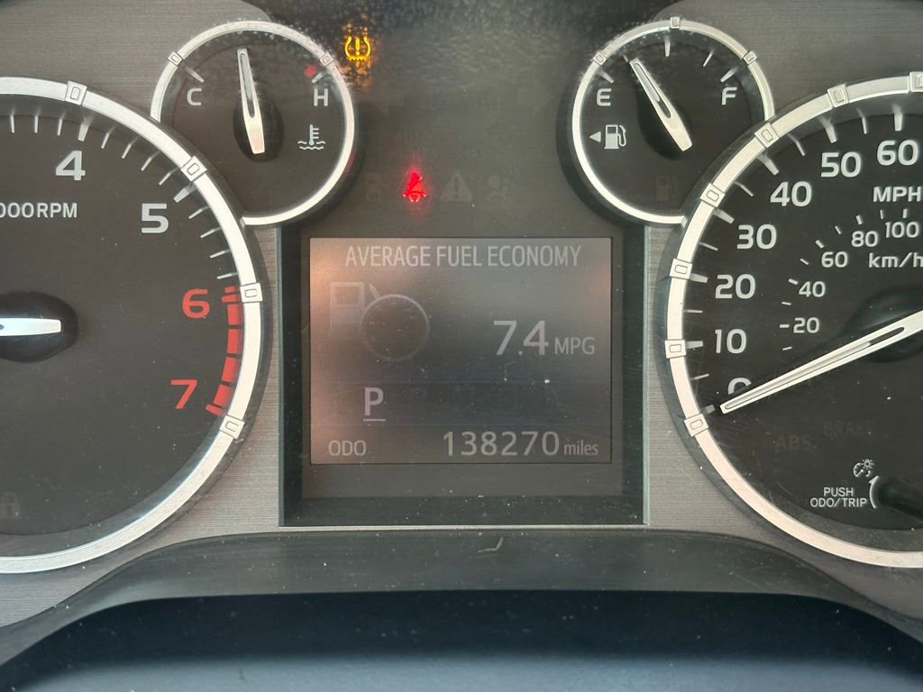 Used 2014 Toyota Tundra Limited w/ TRD Off Road Package image 24