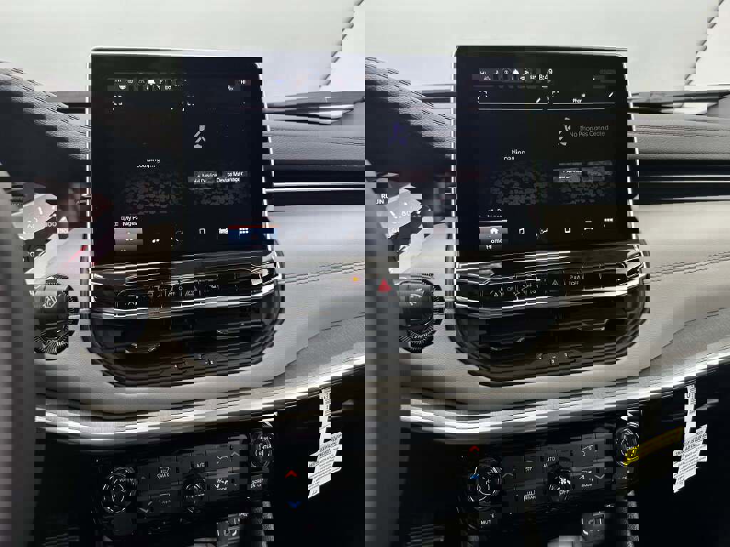 New 2026 Jeep Compass Limited image 35