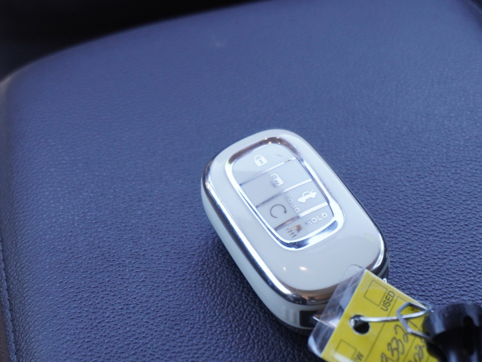 Used 2024 Honda CR-V EX image 16