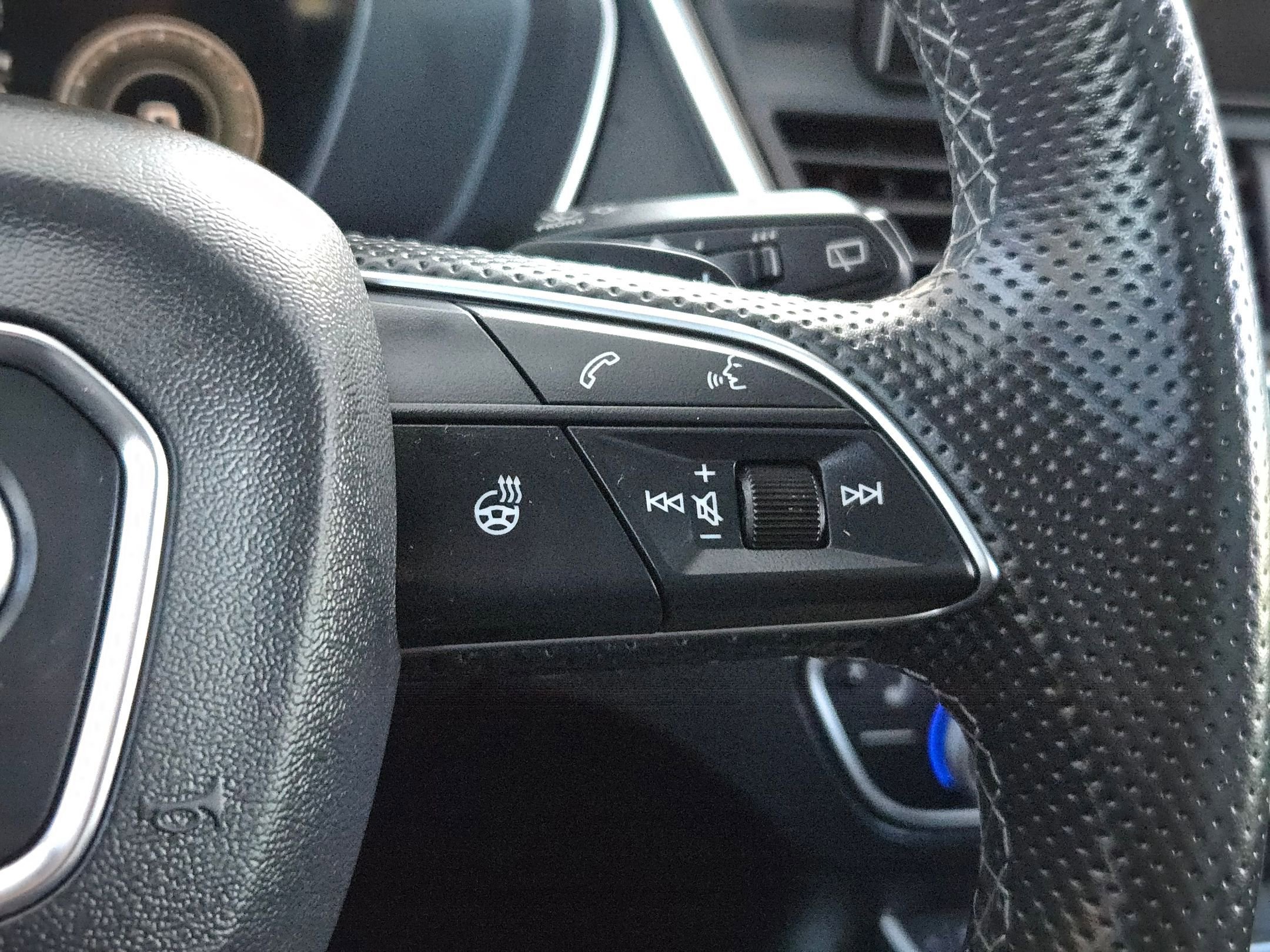 Used 2022 Audi SQ5 Premium Plus w/ Premium Plus Package image 21