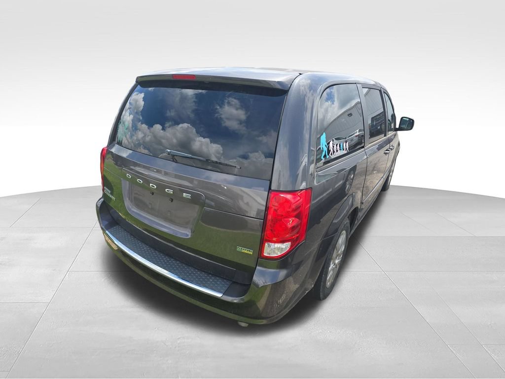 Used 2016 Dodge Grand Caravan SE w/ Quick Order Package 29E SE FWD image 8