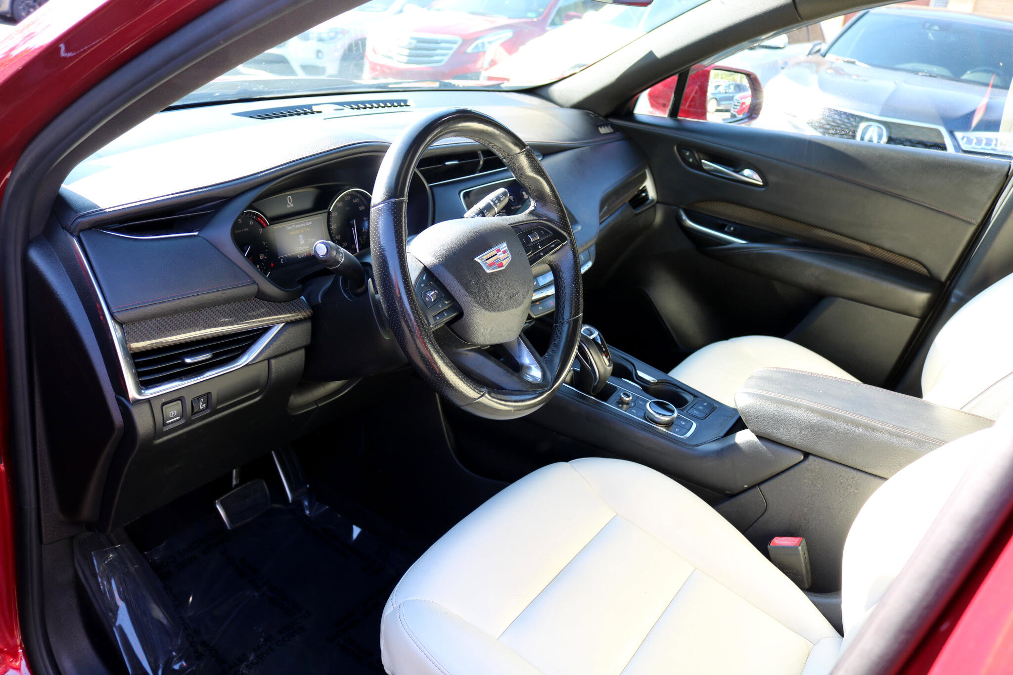 Used 2019 Cadillac XT4 Sport image 17