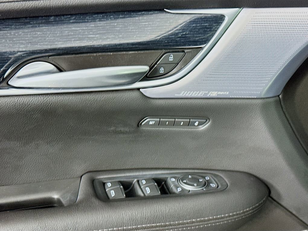 Used 2025 Cadillac XT5 Premium Luxury FWD image 23