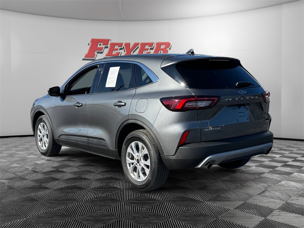 Certified 2023 Ford Escape Active image 3