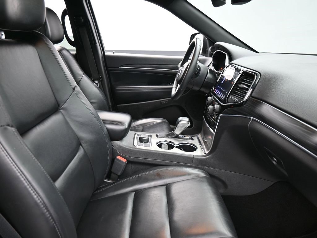 Used 2019 Jeep Grand Cherokee Limited image 19
