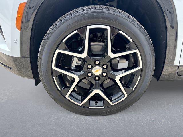 Used 2026 Chevrolet Traverse High Country w/ LPO, Floor Liner Package AWD/4WD image 10