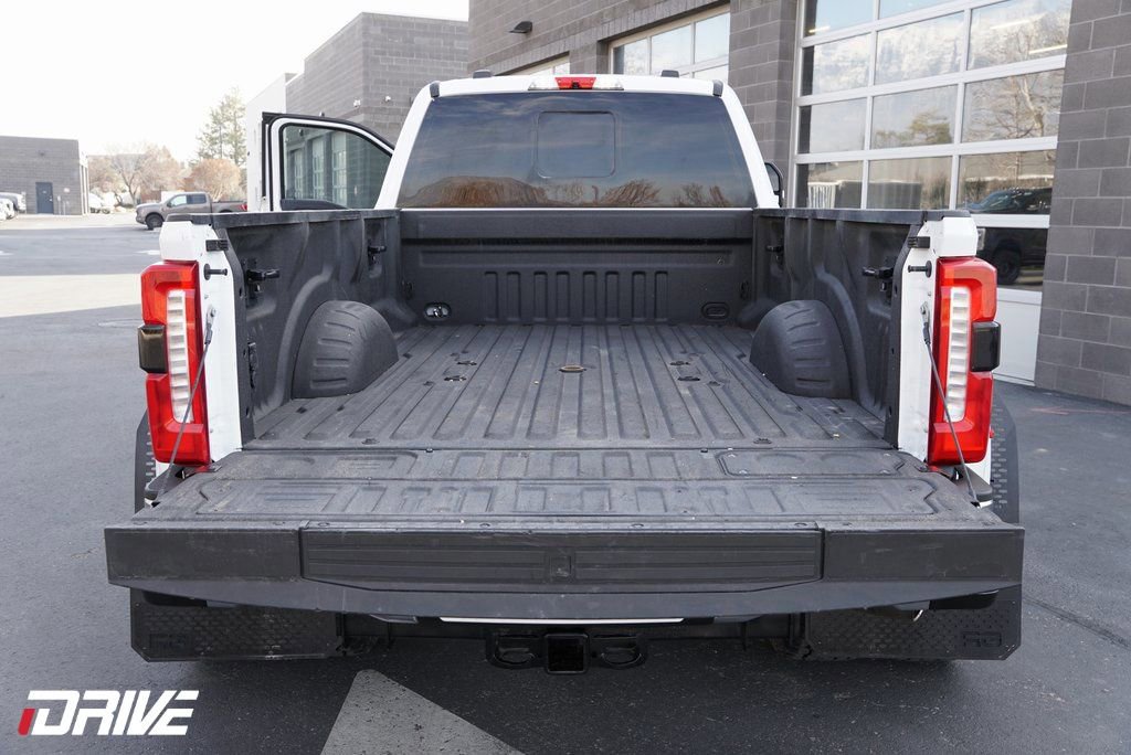 Used 2023 Ford F450 Lariat w/ Lariat Ultimate Package image 11