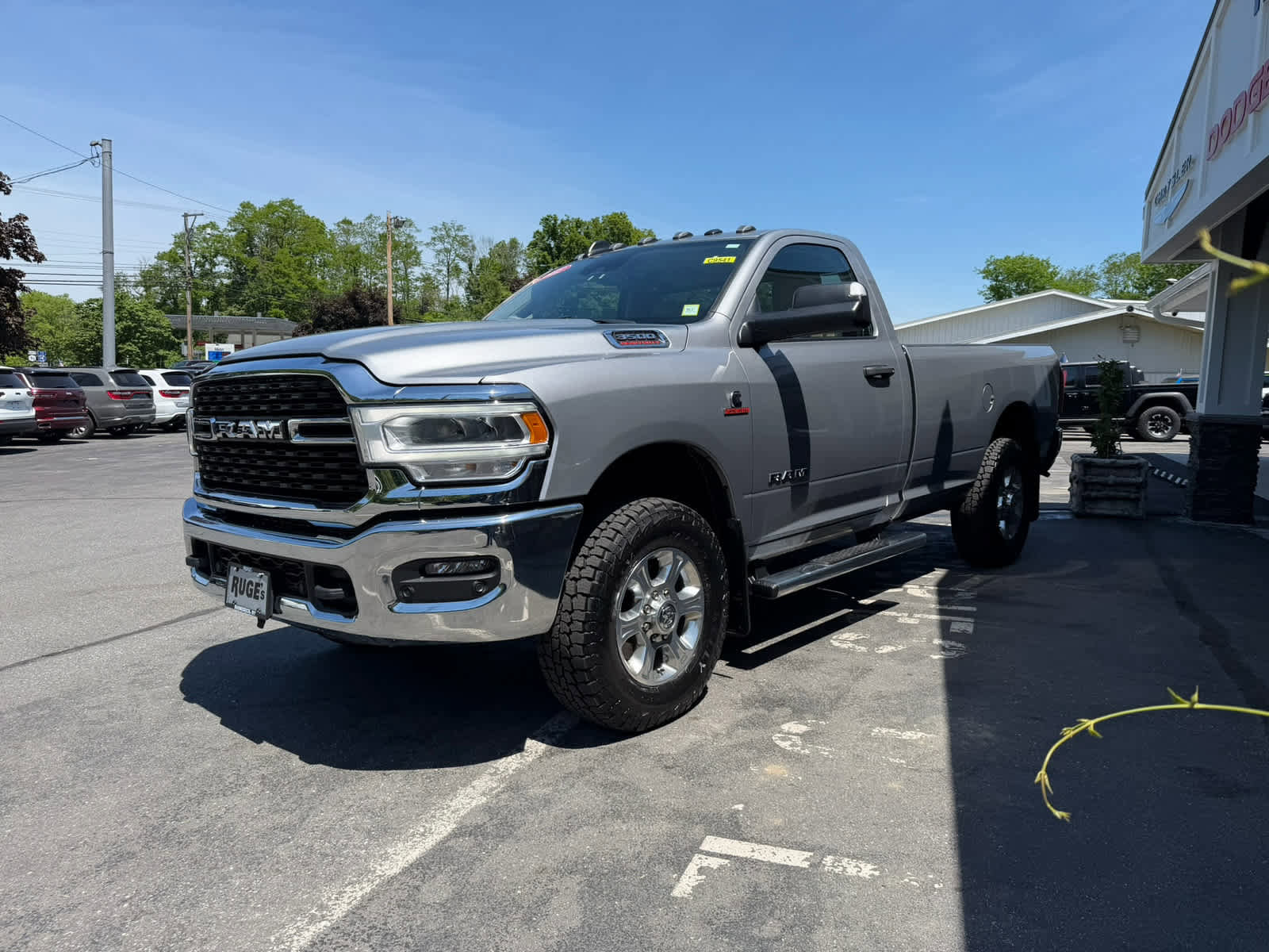 Used 2022 RAM 3500 Big Horn w/ Level C Equiment Group AWD/4WD image 2
