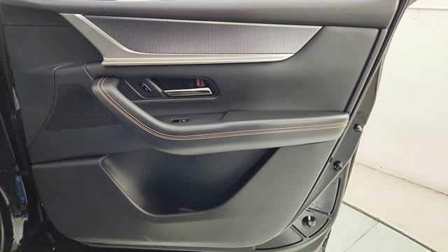New 2026 MAZDA CX-90 Plug-In Hybrid w/ Preferred AWD/4WD image 39