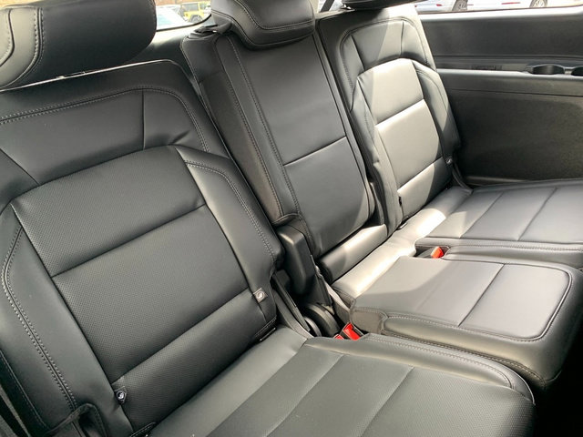 Certified 2025 Lincoln Navigator L Reserve AWD/4WD image 16