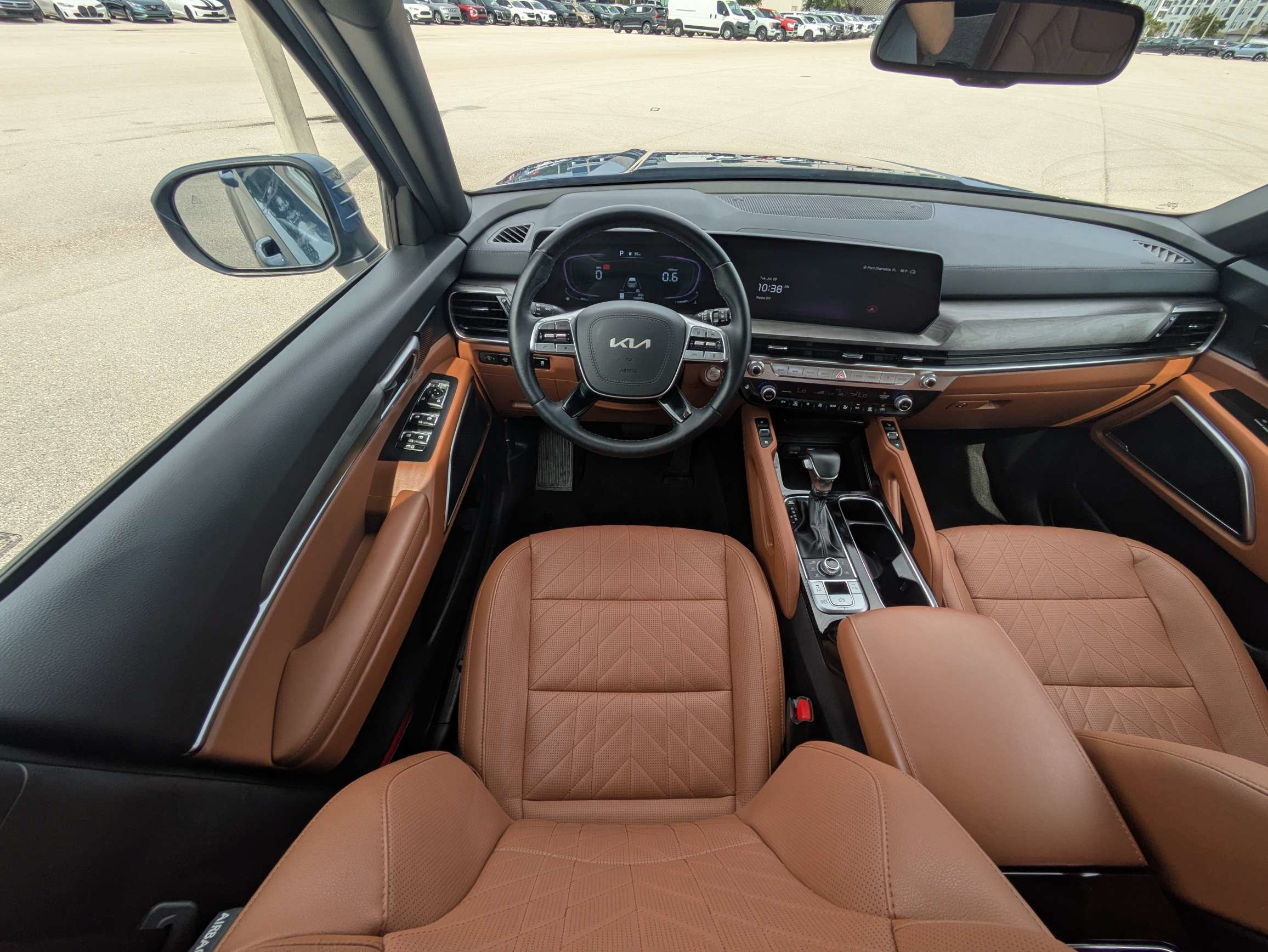 Certified 2025 Kia Telluride EX X-Line AWD/4WD image 18