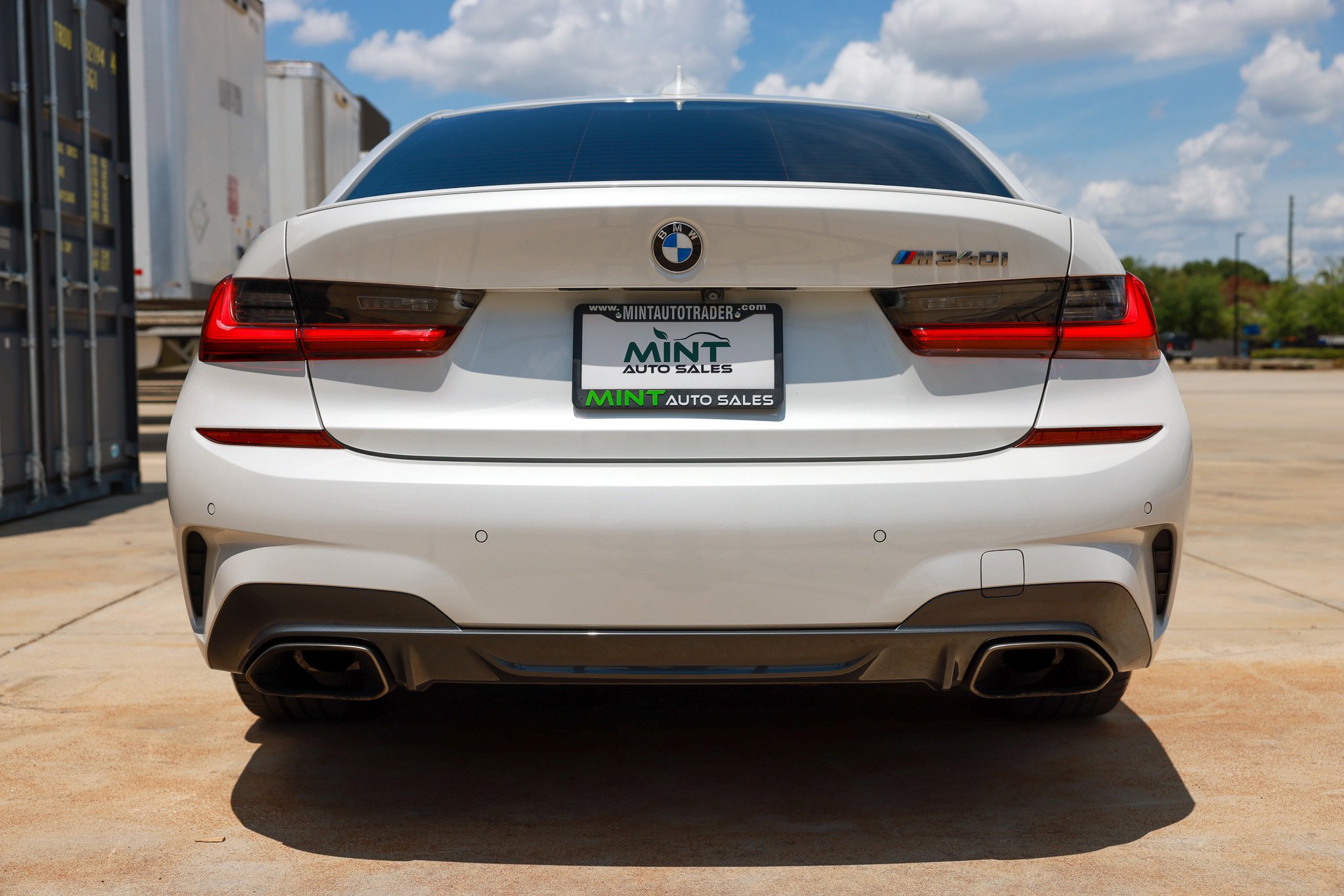 Used 2021 BMW M340i RWD image 11