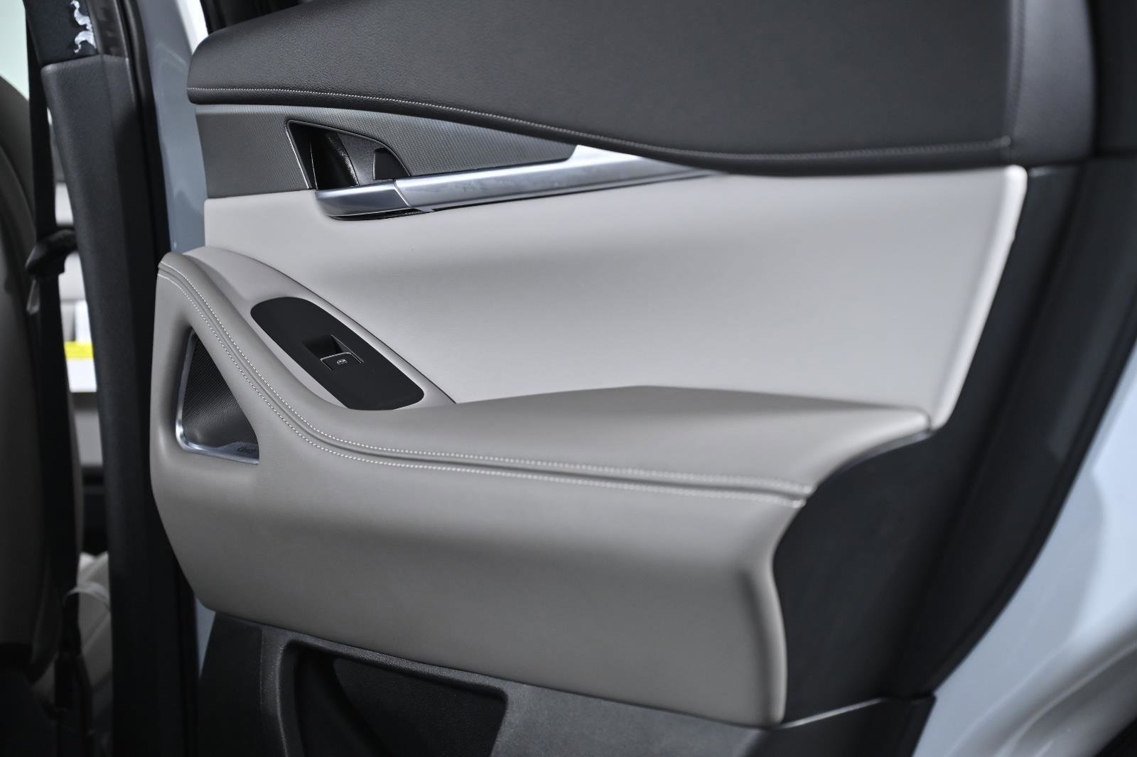 Certified 2026 INFINITI QX60 Luxe w/ Cargo Package image 32