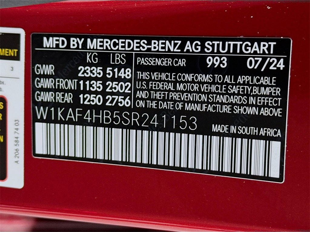 Used 2025 Mercedes-Benz C 300 4MATIC Sedan image 34