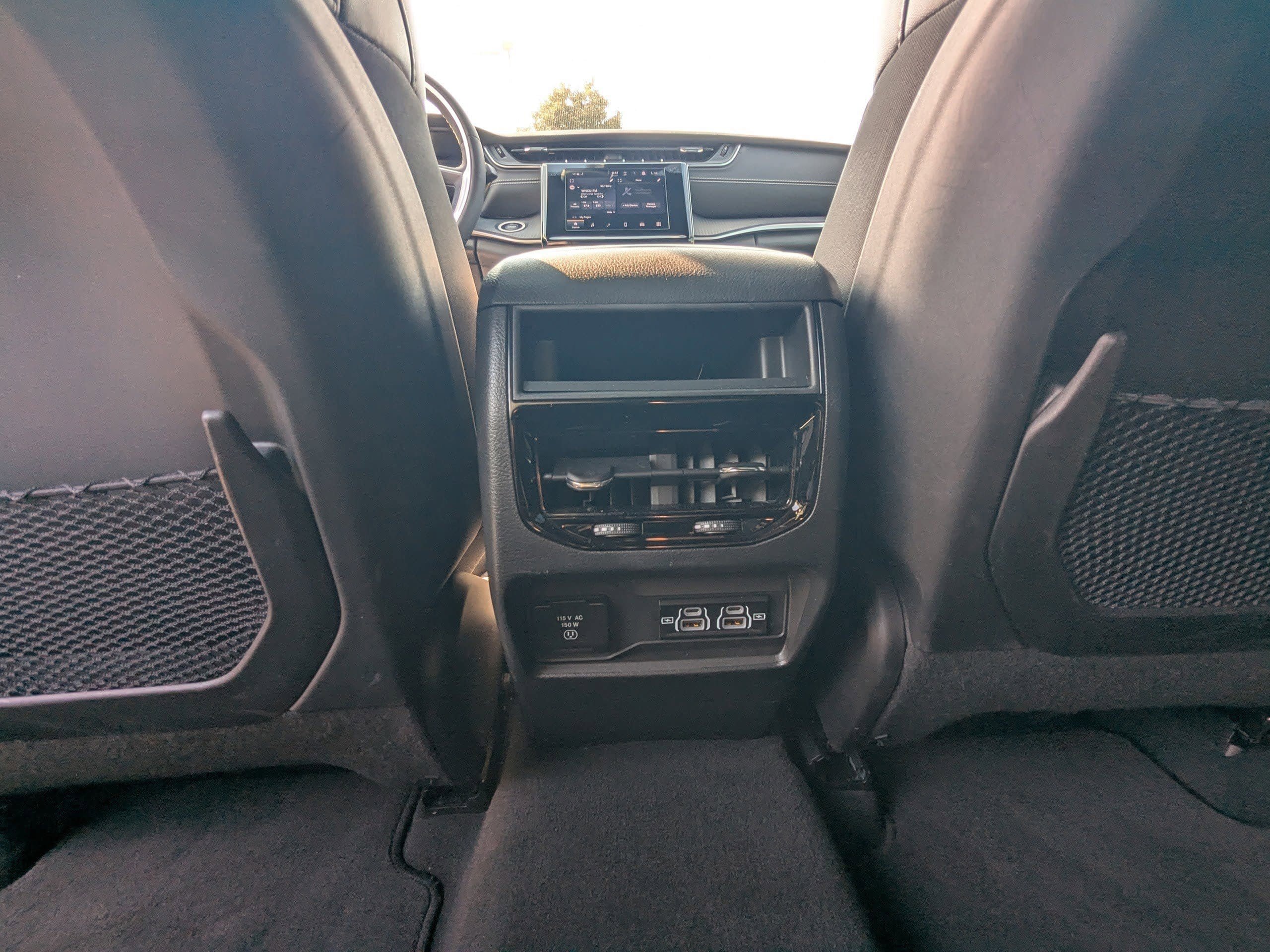 Certified 2023 Jeep Grand Cherokee Altitude image 16
