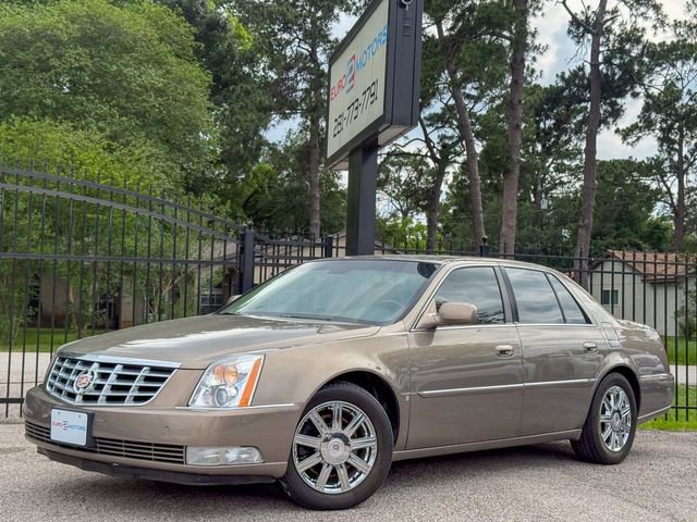 Used 2007 Cadillac DTS Luxury II FWD image 1