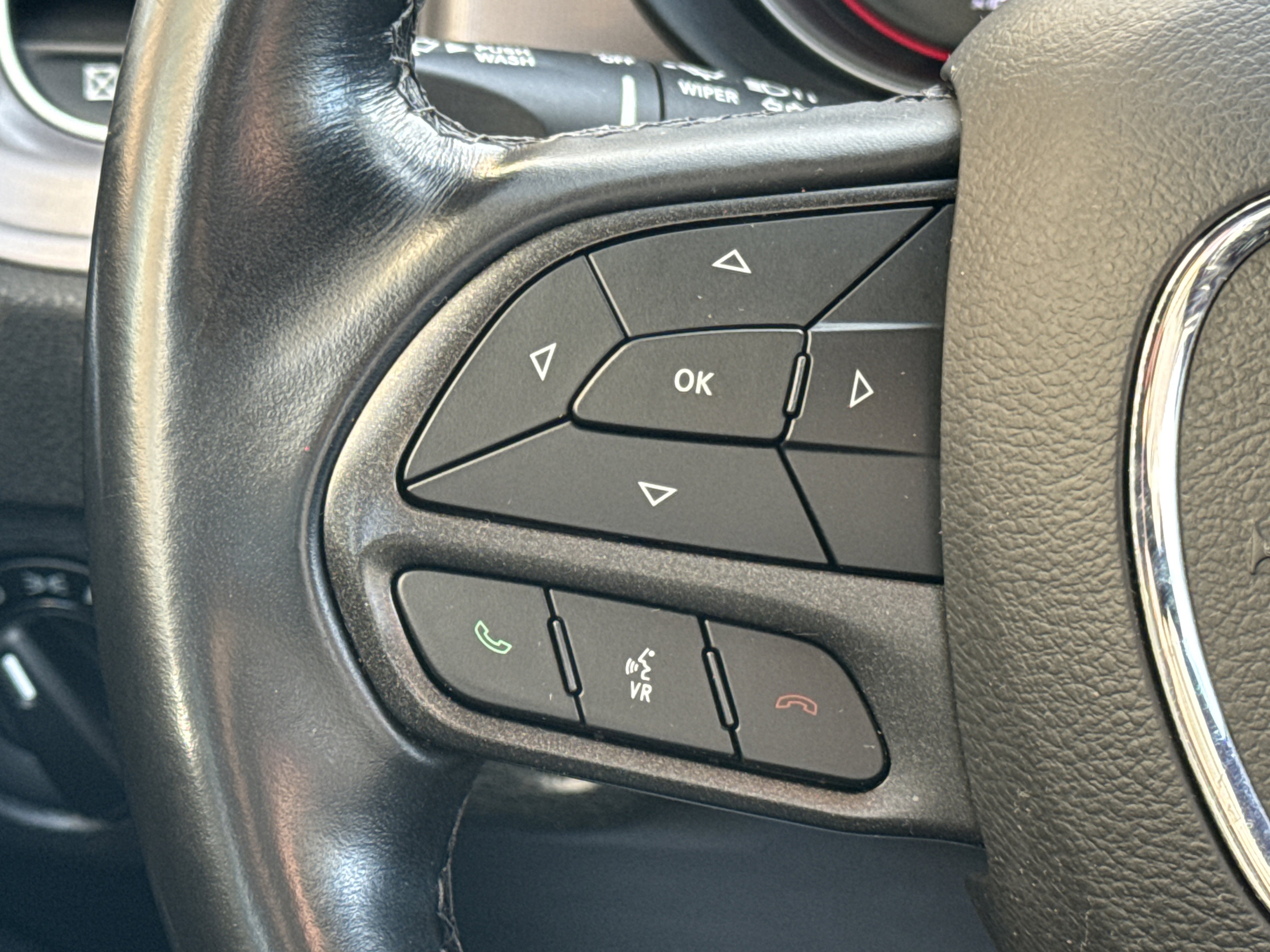 Used 2023 Dodge Charger SXT image 16