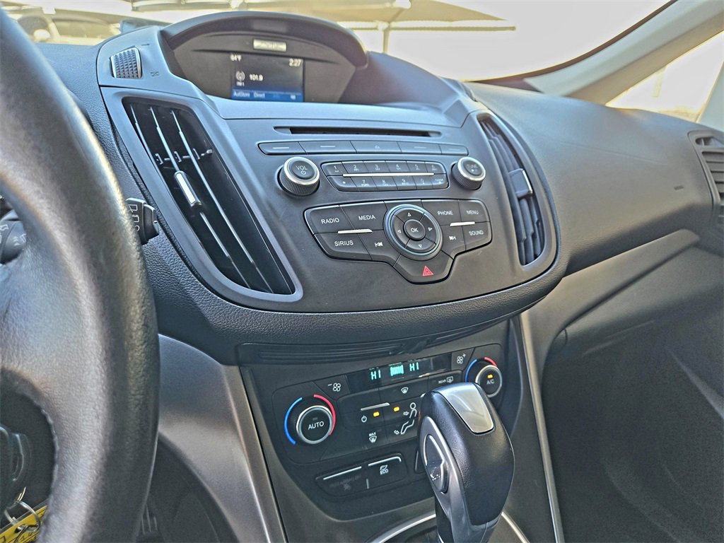 Used 2017 Ford C-MAX SE image 17