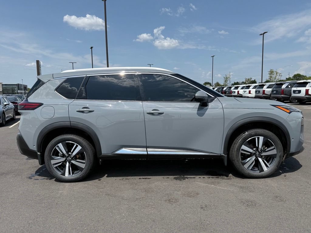 Used 2023 Nissan Rogue SL w/ SL Premium Package AWD/4WD image 4