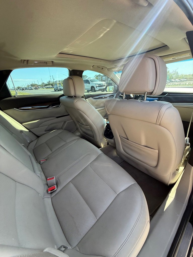 Used 2014 Cadillac XTS Luxury w/ Driver Awareness Package FWD image 13