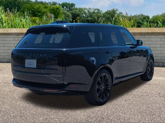 New 2026 Land Rover Range Rover Long Wheelbase SE AWD/4WD image 4