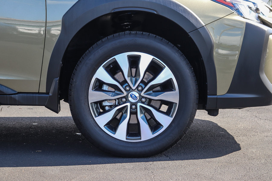 Used 2024 Subaru Outback Limited XT AWD/4WD image 12