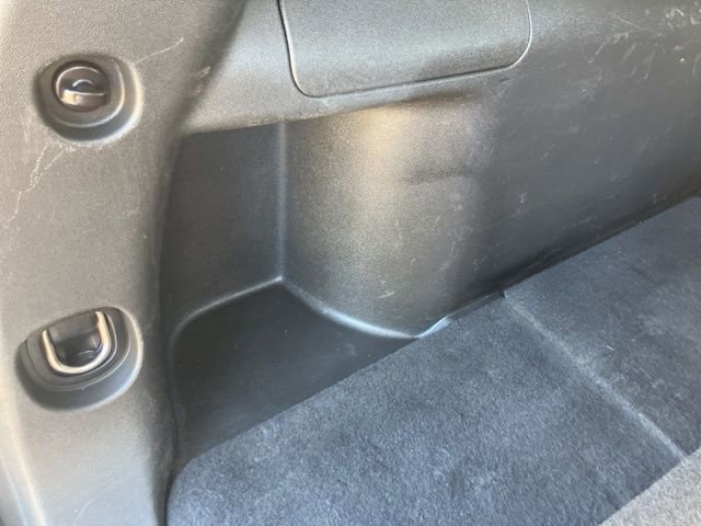 Used 2020 Chevrolet Equinox LT image 38