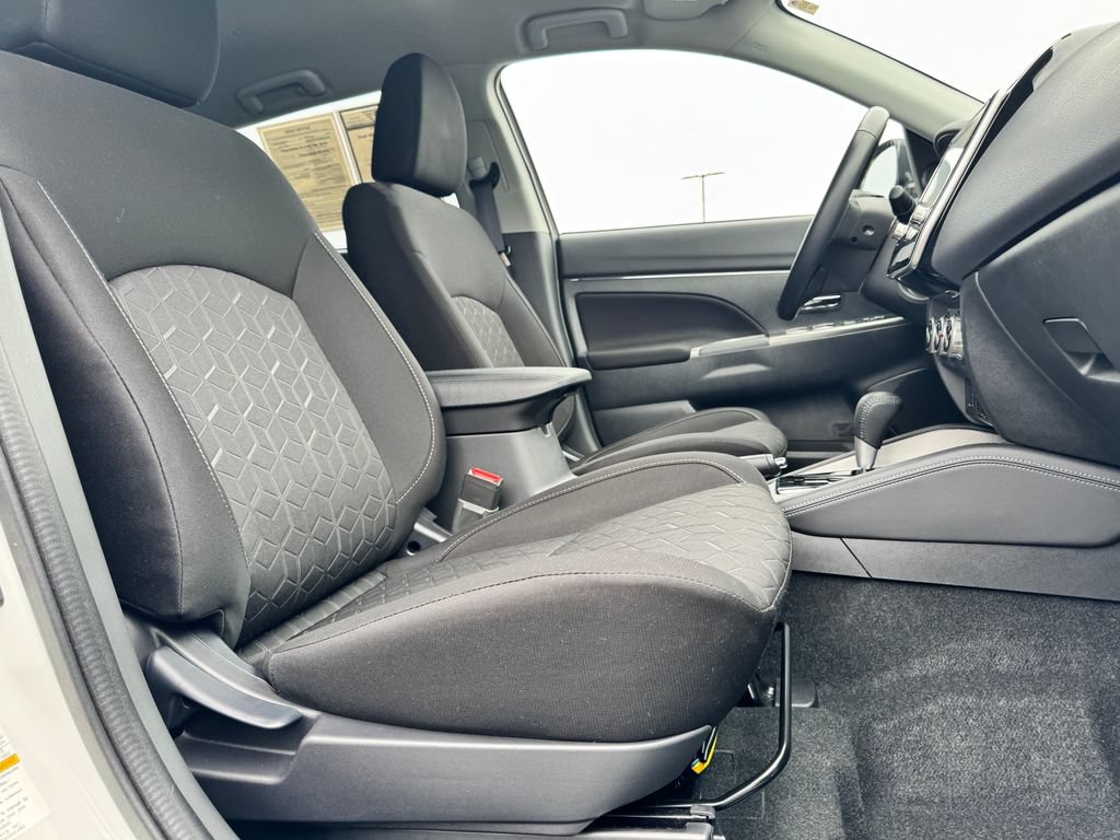 Used 2021 Mitsubishi Outlander Sport SE AWD/4WD image 10