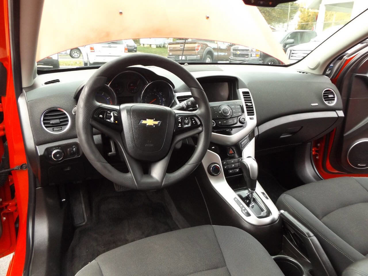 Used 2016 Chevrolet Cruze LT w/ Sun And Sound Package image 26