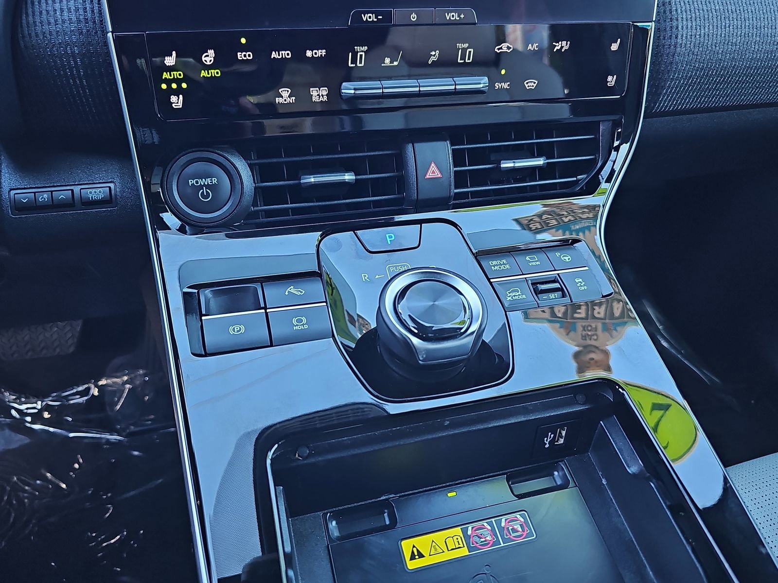 Used 2024 Subaru Solterra Touring w/ Touring Package image 23