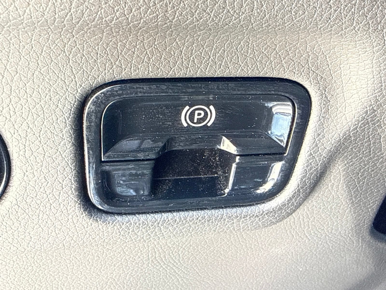 Used 2023 Mercedes-Benz EQE 350+ Sedan image 31