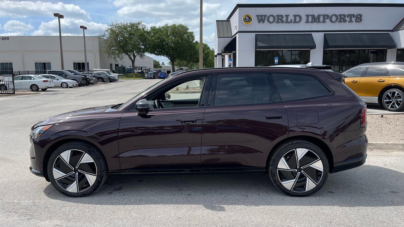 Used 2025 Volvo EX90 Ultra image 52