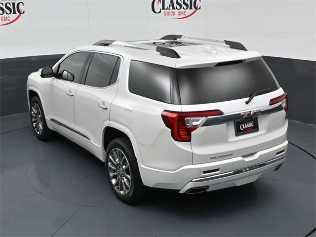 Certified 2023 GMC Acadia Denali w/ Denali Ultimate Package image 15